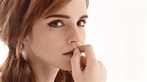 4571214 Movies Actress Emma Watson Women Long Hair Freckles Noah