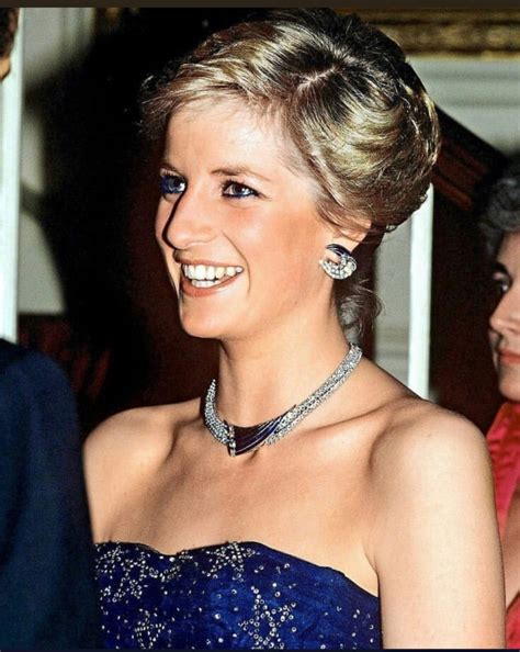 She received the style lady diana spencer in 1975, when her father inherited his earldom. Diana Spencer discovered by RGZ on We Heart It