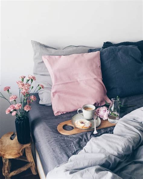 Color Trend How To Decorate With Blush Pink And Dark Blue Apartment