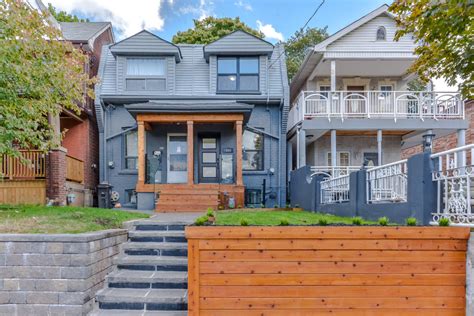 What A 1 Million House Looks Like In Toronto Vs Other Cities
