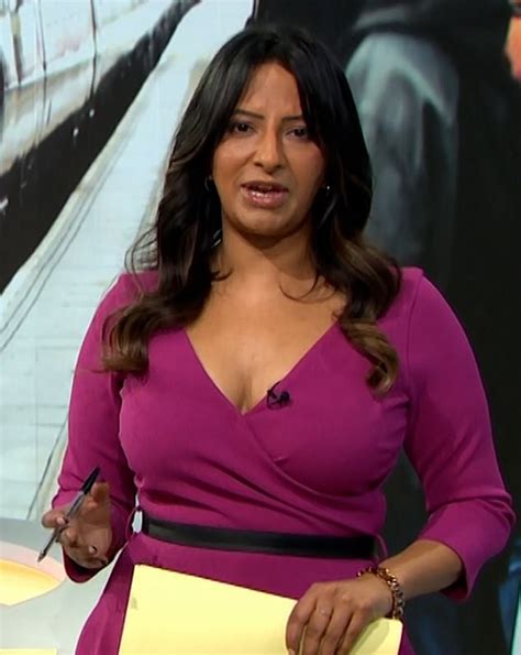 Gmbs Ranvir Singh Is Criticised By Viewers For Unprofessional Purple Dress Daily Mail Online