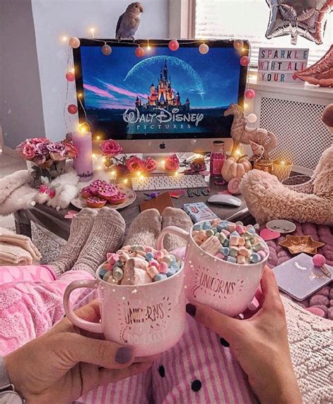 Such A Perfect Thing To Do On A Rainy Day Our La Besties Would Agree