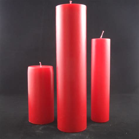 Festival Large Candle Red 70x280mm Large Candle In Middle Golden