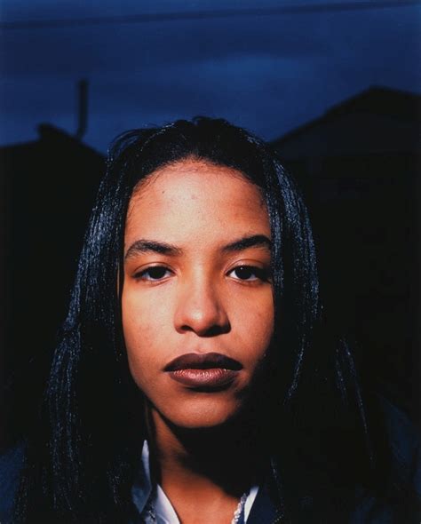 Twixnmix Aaliyah Photographed By Dana Lixenberg Be Original Be Real