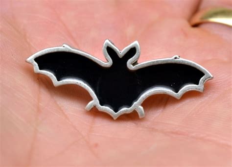 Bat Pewter Pin Brooch Halloween Jewelry Bat Pin Spooky Jewelry