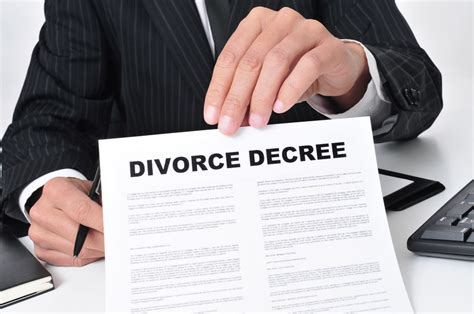 What Is The Difference Between A Contested Divorce And An Uncontested