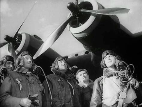 One Of Our Aircraft Is Missing 1942 Cinéma De Rien