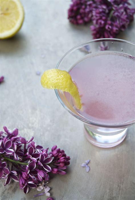 3 Recipes For Lilac Blossoms Edible Flowers Recipes Shrub Recipe