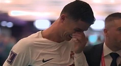 Desconsolado Cristiano Ronaldo Salió Entre Lágrimas Del Mundial