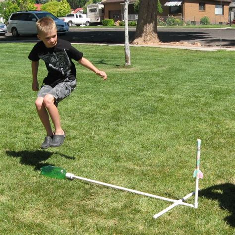 Paper Stomp Rockets Diy Kids Toys Diy For Kids Stomp Rocket