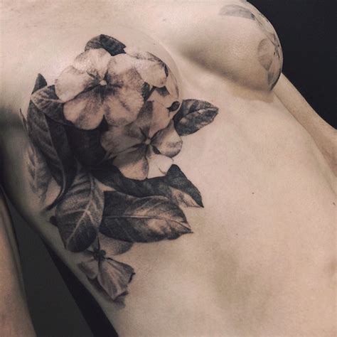 Tattoo Artist Beautifully Conceals Scars Of Breast Cancer Survivors