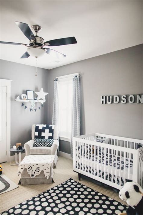 Discover some chic scandinavian style black and white nursery decorations. 10 Steps to Create the Best Boy's Nursery Room - EllaSeal