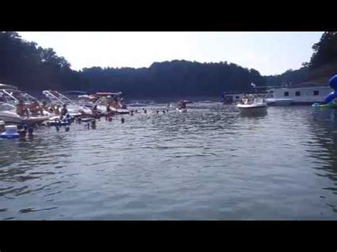Previously unseen party cove home video. Party Cove on Lake Cumberland, Labor Day 2011 - YouTube
