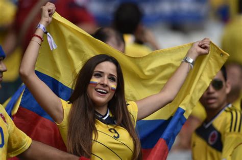colombia vs senegal sexy south american fans cheering side on to last 16 daily star