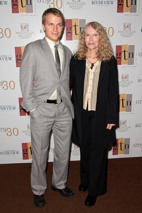 Mia Farrow Admits Frank Sinatra Could Possibly Be Father Of Her Son