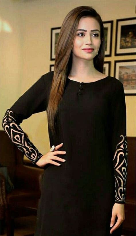 Sana Javed In Black Dress In 2019 Pakistani Bridal Wear Pakistani