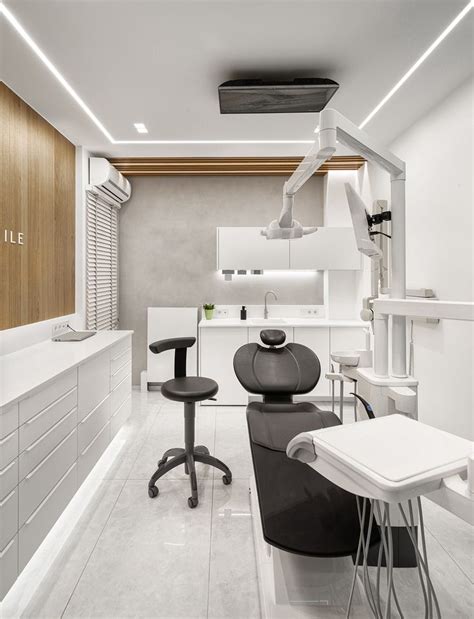 Otolaryngology And Dental Clinic On Behance Dental Office Design