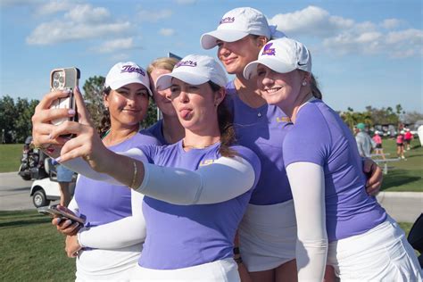 Lsu Womens Golf On Twitter Tigers Lead By Nine Strokes At 26