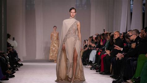 Serve This Royalty Elie Saab Delights Paris Fashion Week With Thai