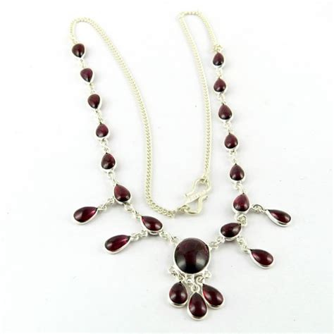 Sterling Silver Necklaces Breathtaking Romantic Garnet Hook Lock 925 At Best Price In Jaipur