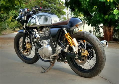 'project re' is the result of a collaboration between billy of western australia's rogue motorcycles and ric steele of motomax. Royal Enfield Continental GT ~ Redefined! | Royal enfield ...