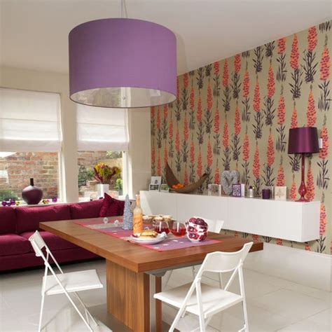 Living room with feature wall | Wallpaper ideas for living rooms