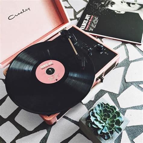 Which is the best wireless vinyl record player? #UOONYOU | Pink record player, Aesthetic photography ...