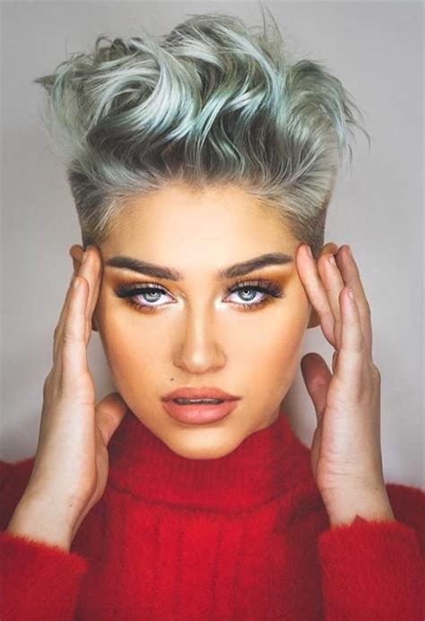 33 Cool Ways To Wear Short Grey Hair Hairstyle For Women