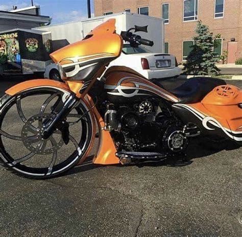 Pin By Soul On Iron On Baggers Motorcycle Paint Jobs Motorcycle