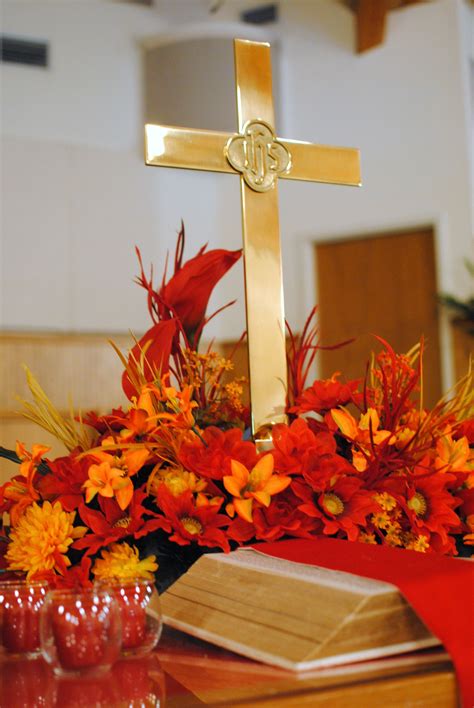 Fall Flower Arrangements For Church Altar