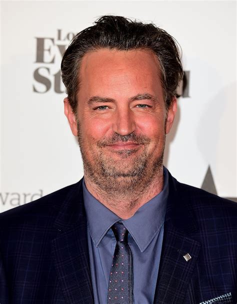 Thank god, that didn't happen. Matthew Perry, Chandler de « Friends » hospitalisé en ...