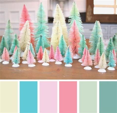 Christmas Color Schemes Christmas Color Palette Holiday Colors Colour Pallette Color Combos