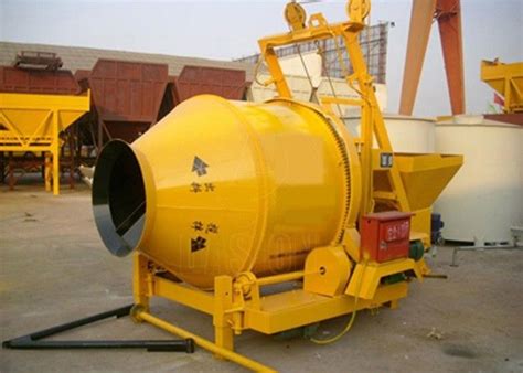 Industrial Portable Concrete Mixer With Pump 14r / Min Drum Rotating Speed