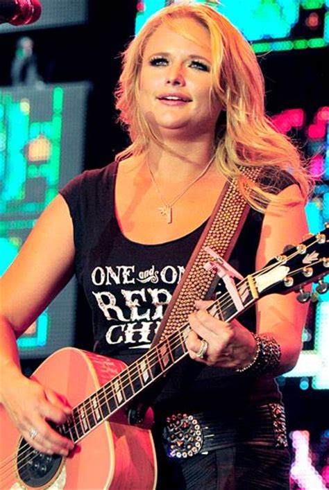 Country Musics Blonde Bombshells Carrie Underwood More Country