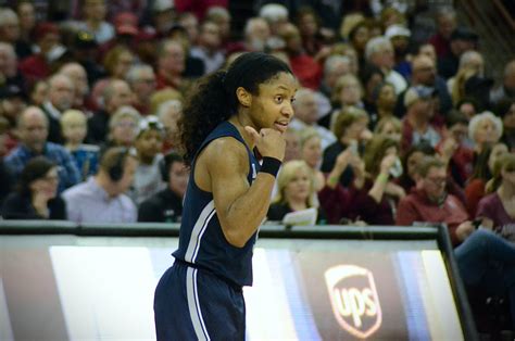 7 Players Who Can Impact The Race To The Womens Basketball Final Four