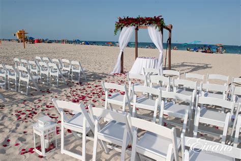 Tips To Help You Choose The Best Beach Wedding Venues Eivans Photo