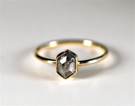 Affordable engagement rings under $1000. 15 Unique Engagement Rings Under 1000 Dollars | Emmaline Bride