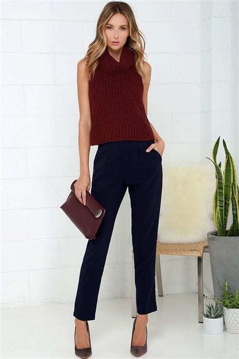 What Color Tops Go With Navy Pants