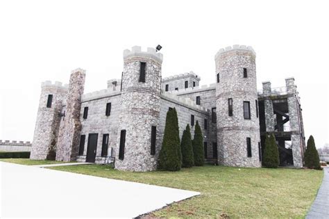 Kiosks, popcorn machines, pavers, vans and more…… happy bidding! A Weekend in Lexington, KY Travel Guide in 2020 | Kentucky ...