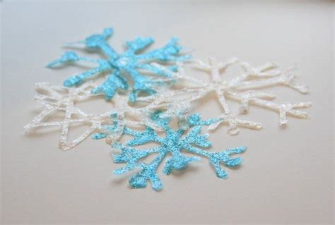 Glittered Glue Snowflakes Snowflake Craft Kids Christmas Crafts Easy
