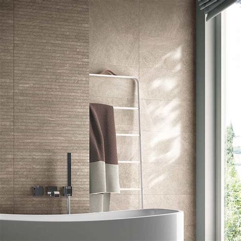Shades of grey to cover the outdoor with refinement. hardys24 | 3d bodenbelag, Bodenfliese, Fliesen