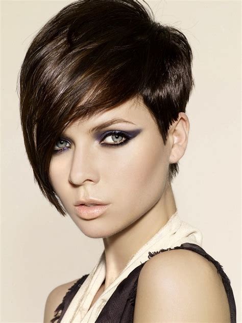 25 Razor Cut Short Hairstyles For All Types Of Hair Hairdo Hairstyle