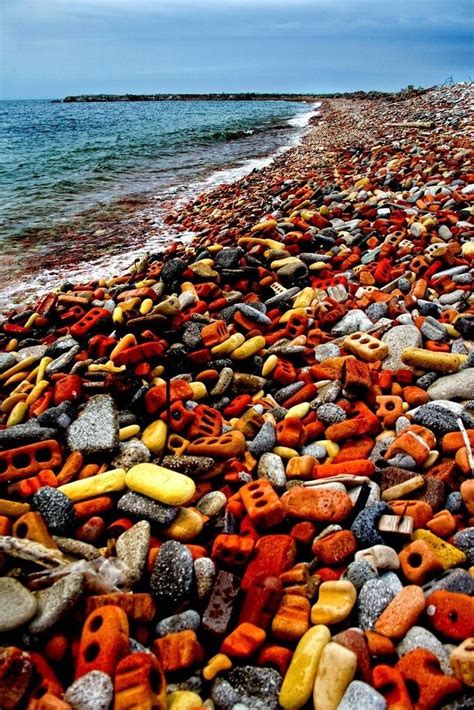 Pin By Gece Gelen On Colored Stones Renkli Taşlar Sea Glass Beach