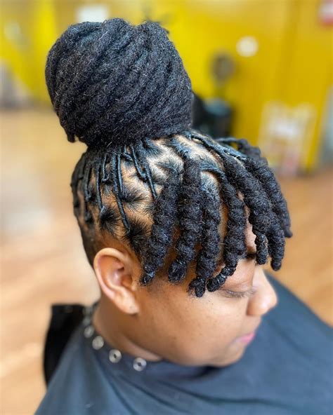 Check out my 12 favorite hairstyles with long dreadlocks. 50 Creative Dreadlock Hairstyles for Women to Wear in 2021 - Hair Adviser