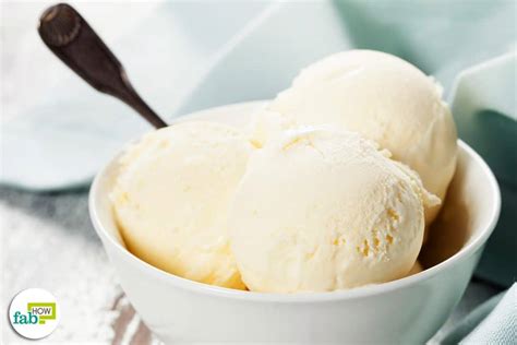 All you need is the best quality ingredients you can find and a little patience. Easy Homemade Vanilla Ice Cream Recipe (No Ice Cream Maker) | Fab How