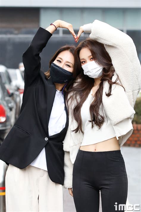 Bit.ly/2pohd0b tvn görünümler 17 b18 gün önce. 포토 최정원-유하, 모전여전 미모