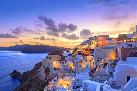 Caldera Path in Santorini