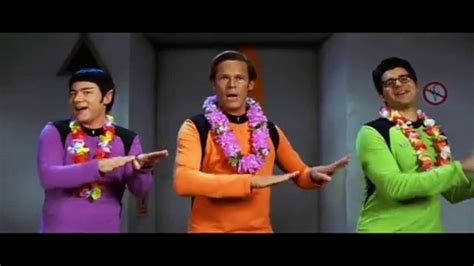 It is a spoof of the 1960s american television series star trek and parodies several science fiction films. Traumschiff Surprise Periode 1 Sketch German - YouTube