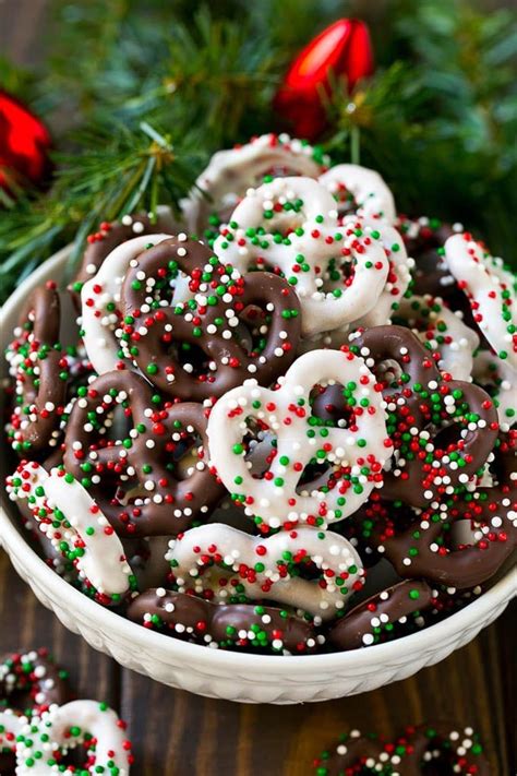 Chocolate Dipped Pretzels In 2020 Chocolate Pretzels Christmas