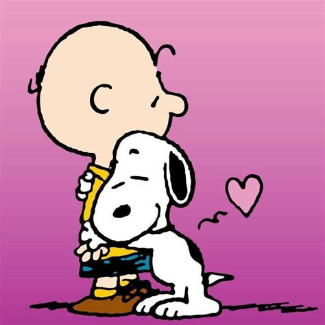 Snoopy And Charlie Brown Heartfelt Hugs Snoopy Pictures Snoopy Images Snoopy Funny